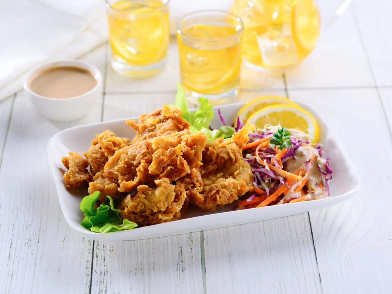 Karaage dengan Salad Coleslaw