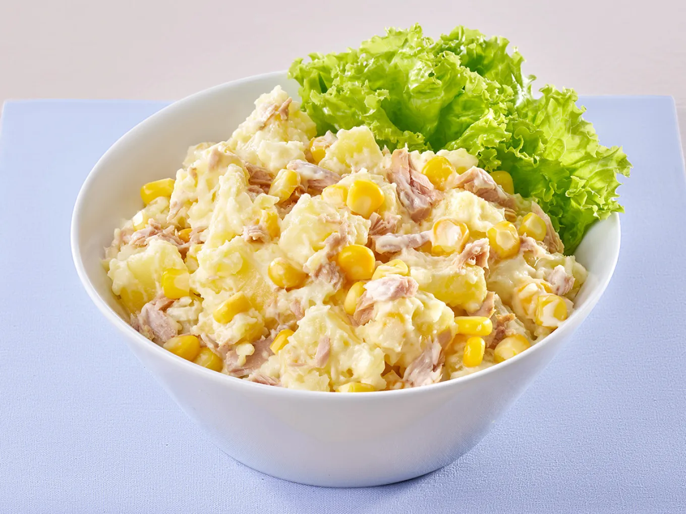 Salad Kentang Jagung dan Tuna