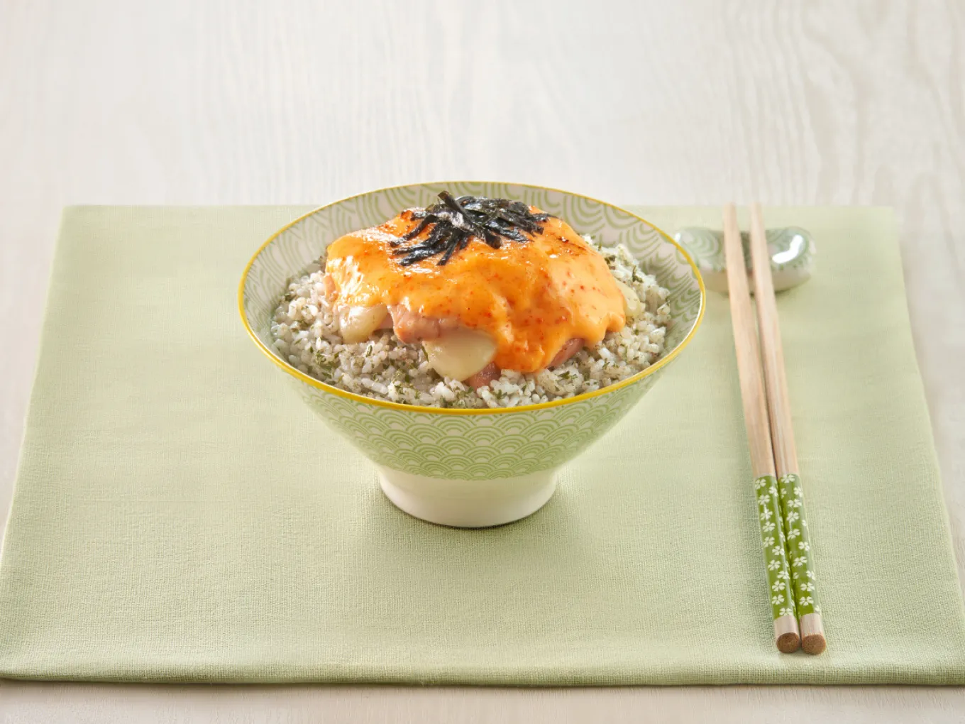 Nasi Salmon Mentai Keju