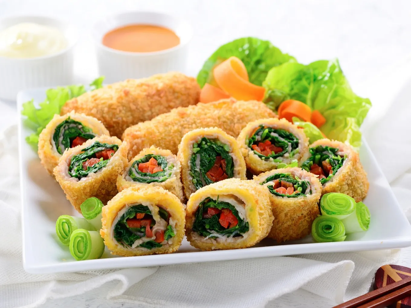 Daging Gulung Bayam