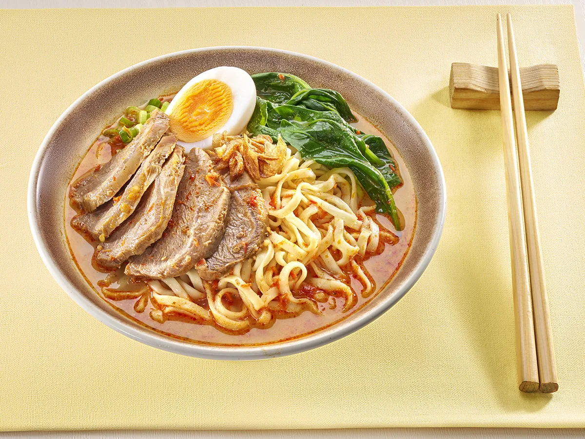 Beef and Spinach Roasted Sesame Noodle